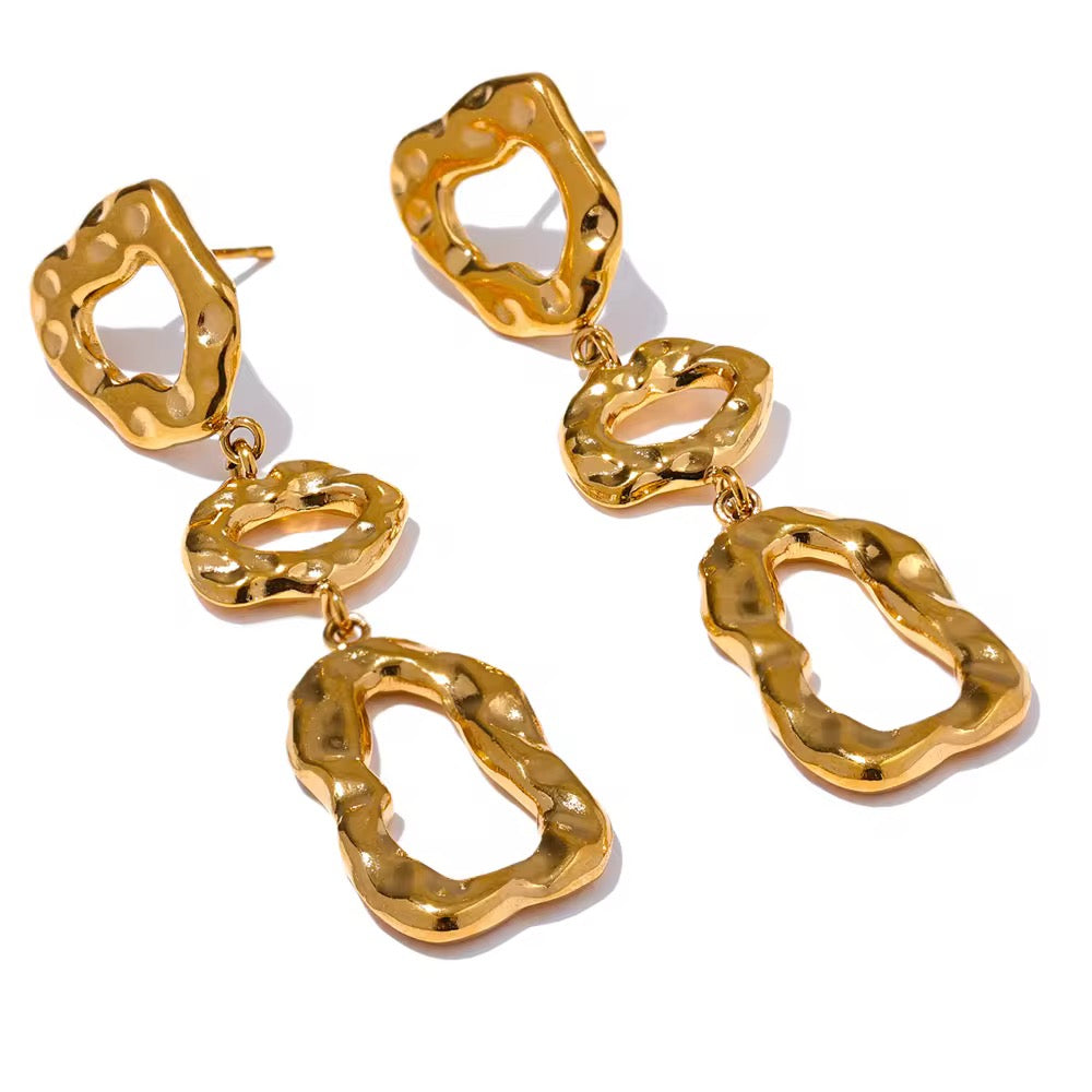 Sculpted Flow Drops